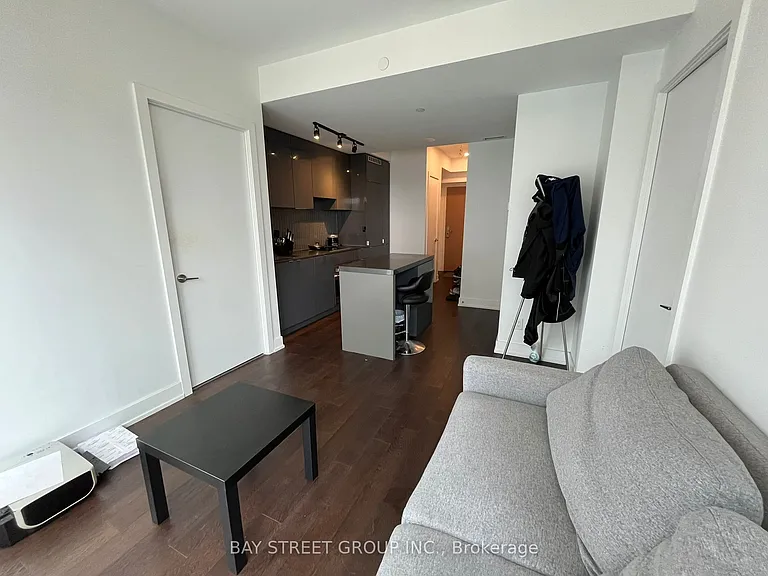 7 Grenville St #3401 — Photo 16