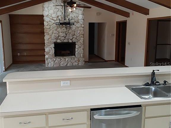4th image of 1854 Pinnacle Dr