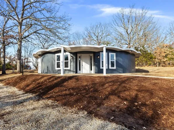 451 Champs Elysees Dr, Bonne Terre, MO 63628