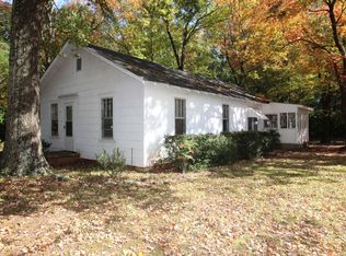 2054 Pleasant Ridge Rd, Greensboro, NC 27410