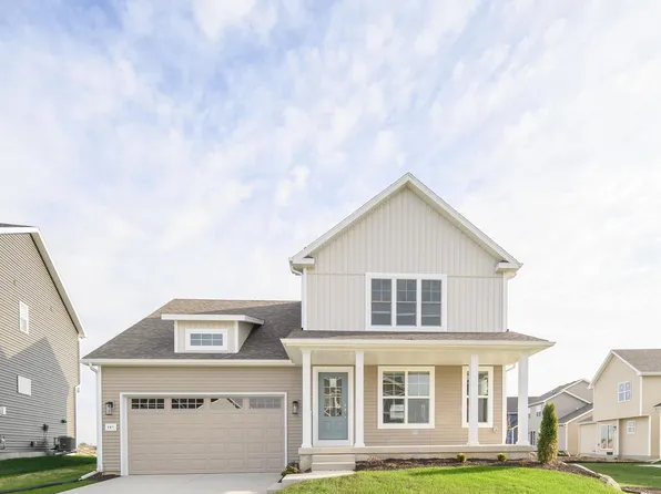 407 Crusader Point, Waunakee, WI 53597