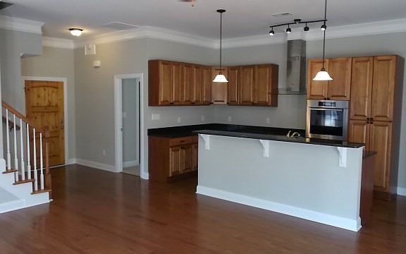 2nd image of 318 Arsenal Dr