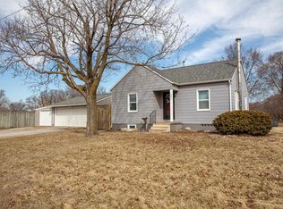 336 Brees St, Waterloo, IA 50703