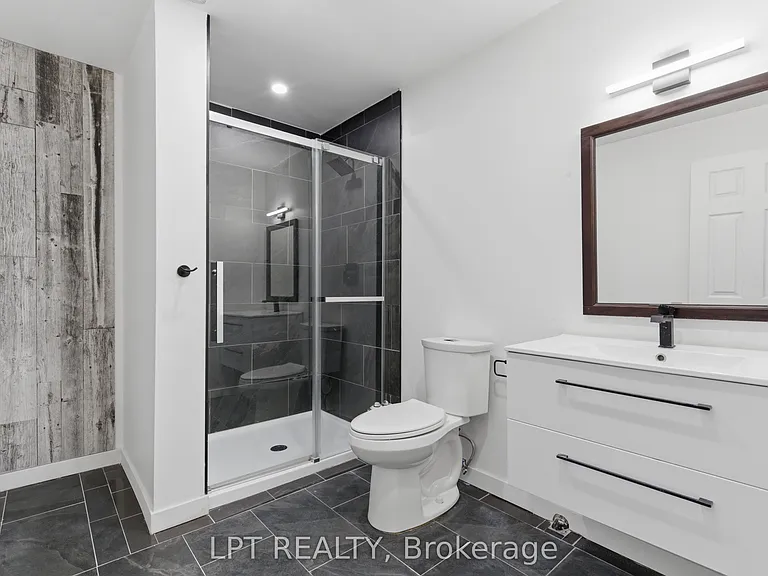 3401 Regiment Rd — Photo 4