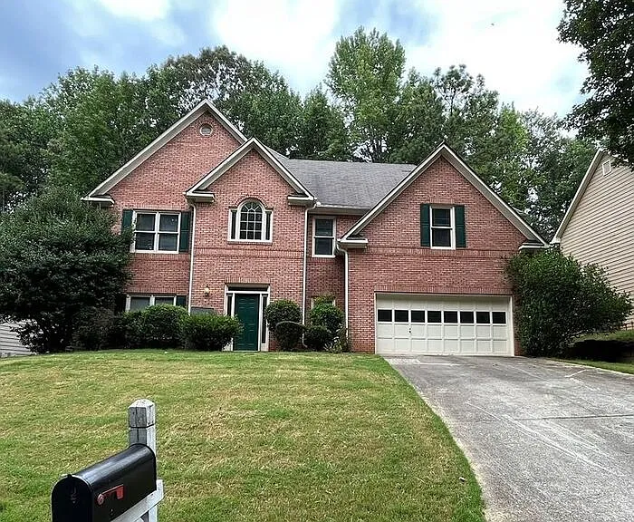 3165 Maple Terrace Dr — Photo 1