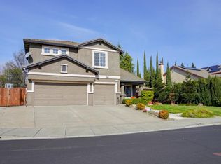 936 Fallsgrove Way, Vacaville, CA 95687