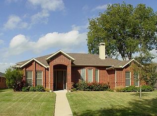 16049 Longvista Dr, Dallas, TX 75248