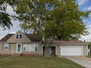30825 Clarmont Rd, Willowick, OH 44095