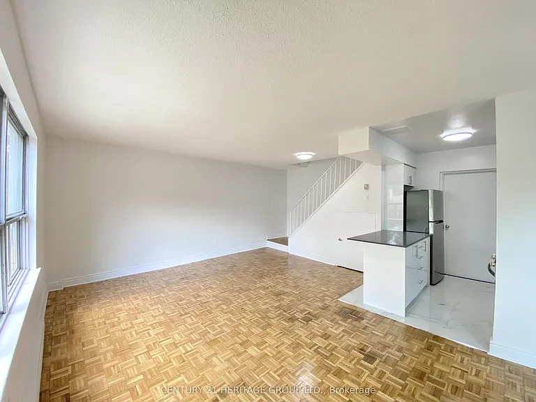 7555 Goreway Dr #153 — Photo 3