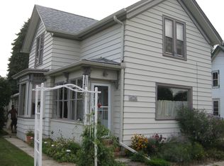 1899 Railroad St, Richfield, WI 53076