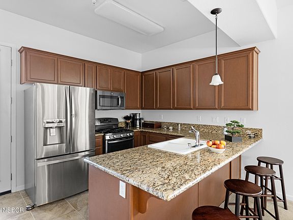 4th image of 1355 Veneto Dr