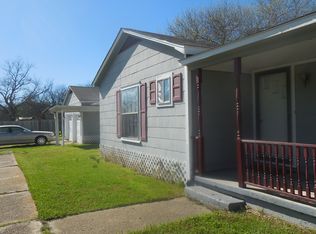 301 N Smyth St, Mart, TX 76664