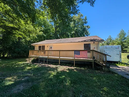 16400 Longview Dr Photo 1