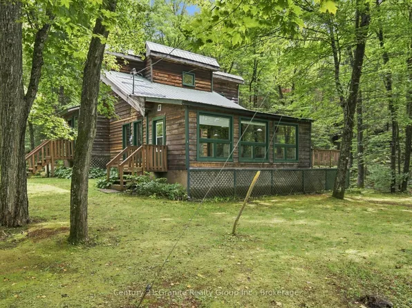 1131 Kanawa Ln, Algonquin Highlands, ON K0M 1S0