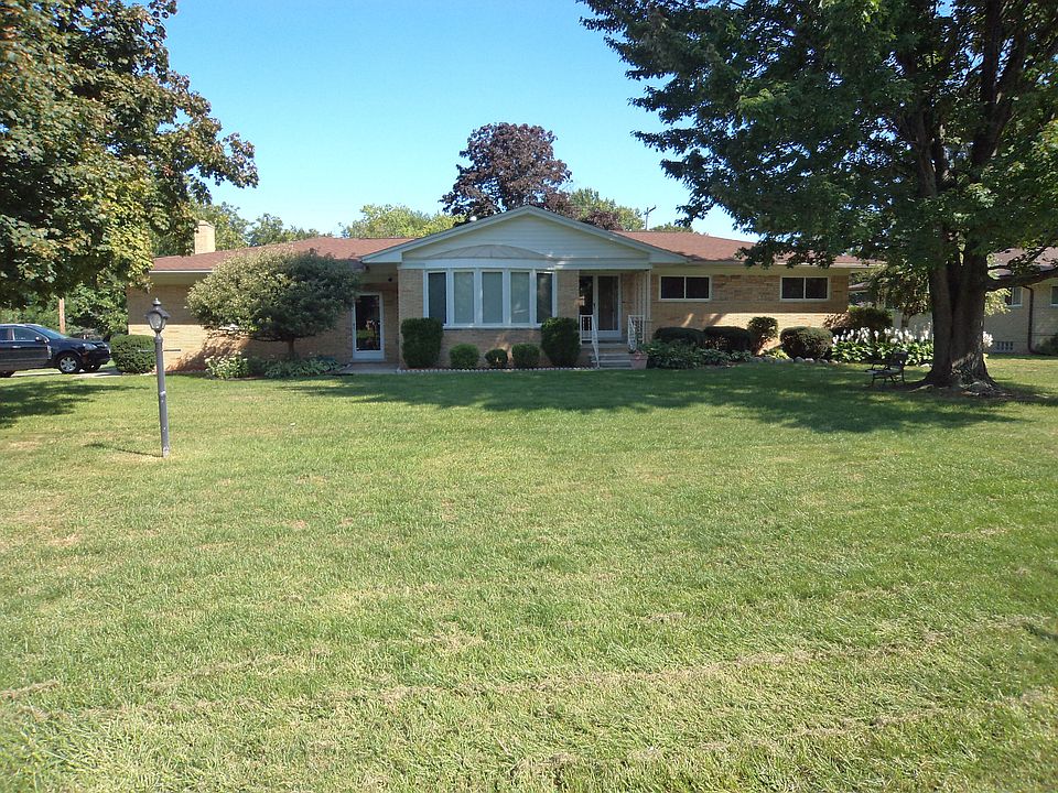 1st image of 53634 Sophia St