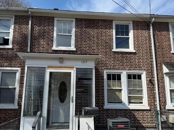 1317 Argus Rd, Camden, NJ 08104