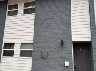 319 Main St UNIT 1-10, West Pt, VA 23181