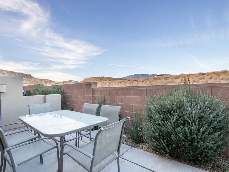 E Razor Ridge Dr — Photo 22