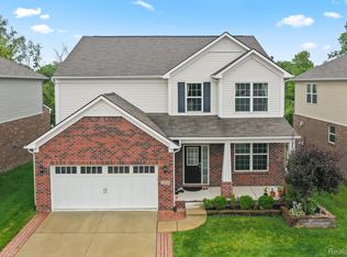 42549 Laird Ln, Canton, MI 48187