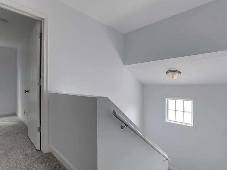 1821 Whittier St — Photo 13