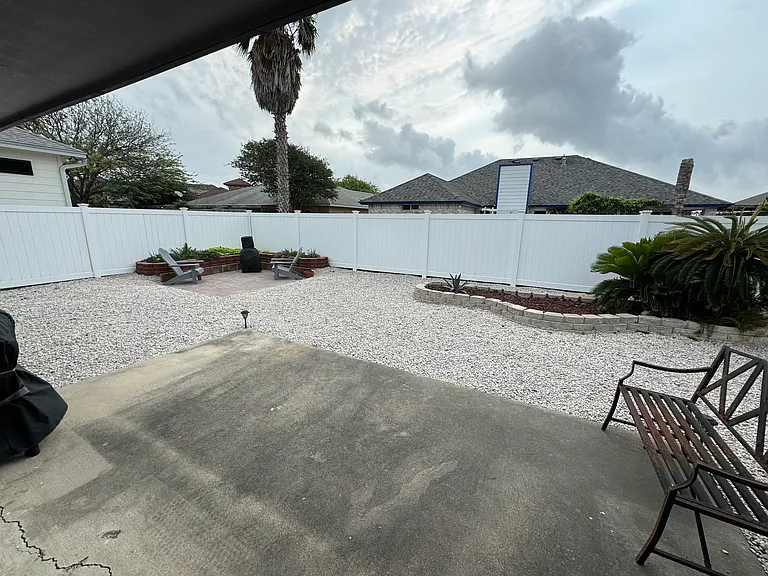 14922 Aquarius St — Photo 27
