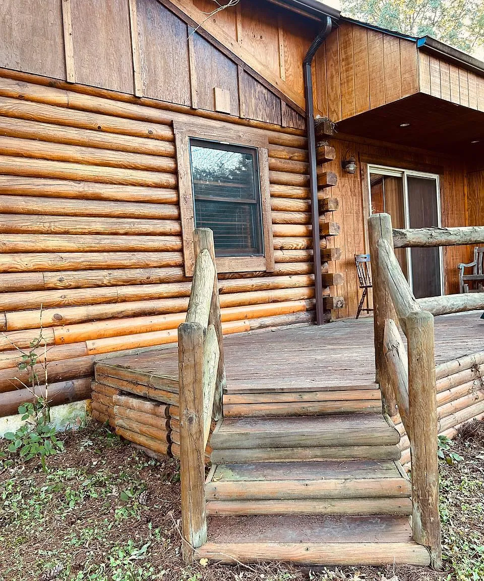 2 bed, 1188 sqft, $1,900 — Photo 2