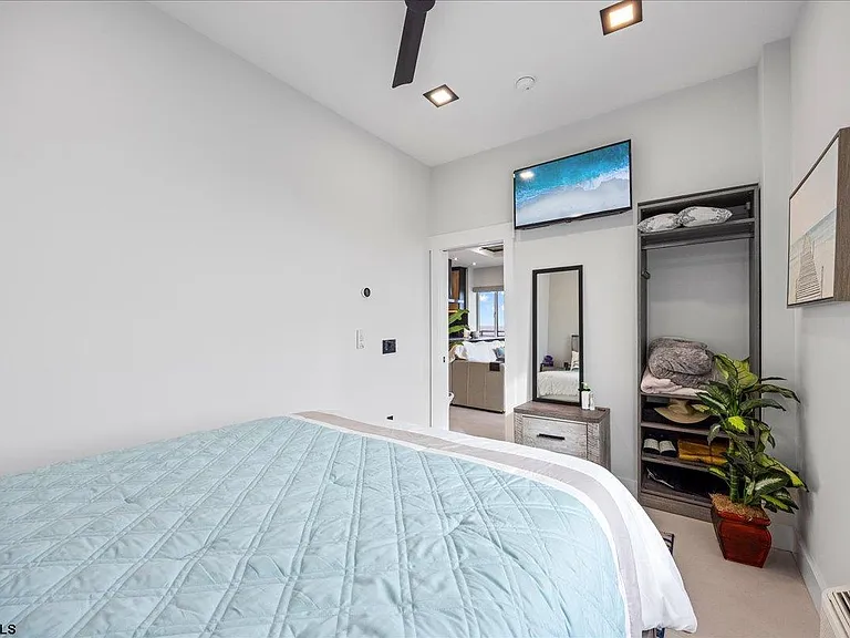 9600 Atlantic Ave #1815 — Photo 22