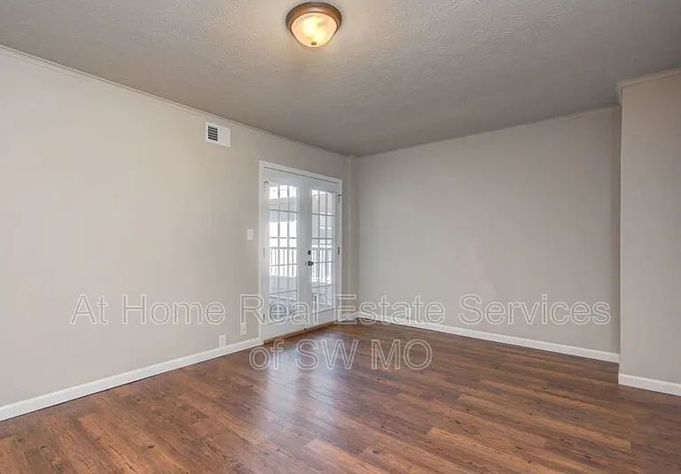 930 S Campbell P8 Plz #8 — Photo 5