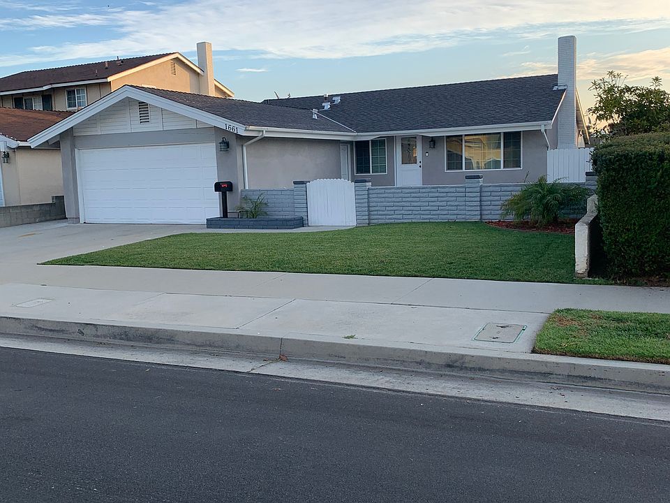 2nd image of 1661 Oakhorne Dr