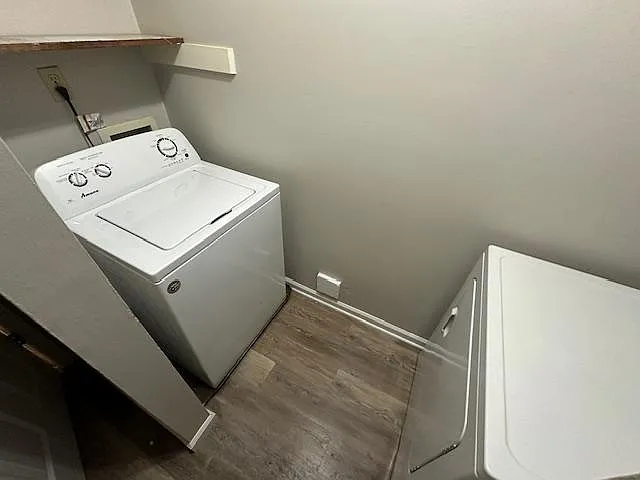 8129 McGuire Dr — Photo 12