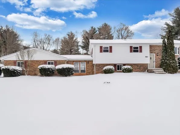580-4-H Lake Dr, Daniels, WV 25832