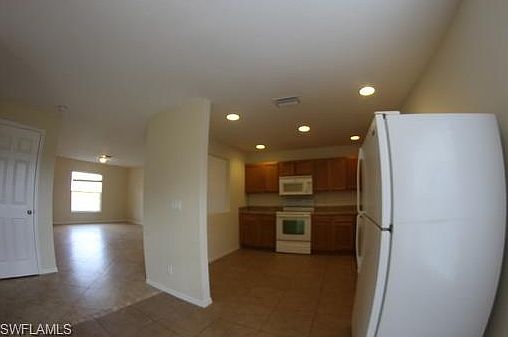 5th image of 1324 NW 21st Ct