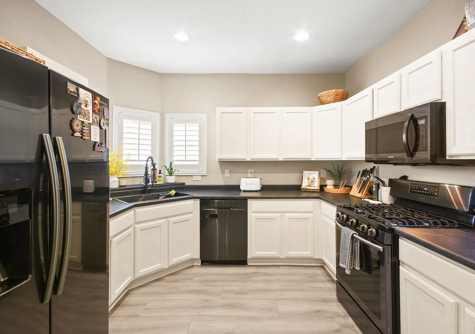2 Bedroom Condo in Summerlin, Las Vegas — Photo 2