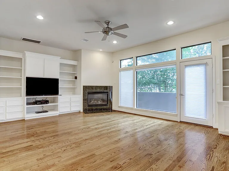 6911 Staffordshire Blvd — Photo 7