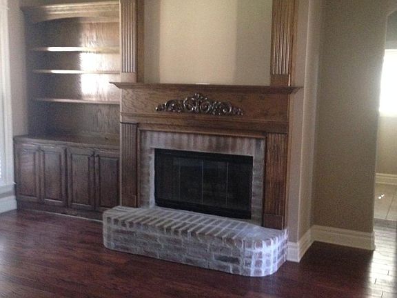 2nd image of 614 Toulouse Ct