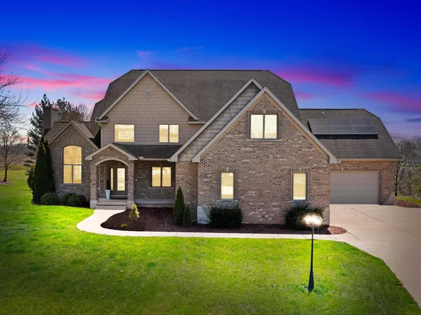 11220 N Park Ridge Dr, Princeville, IL 61559