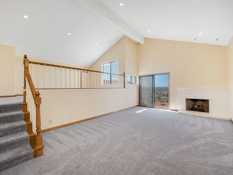 2274 N Rockridge Pl — Photo 28
