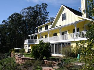 890 Calabasas Rd, Watsonville, CA 95076