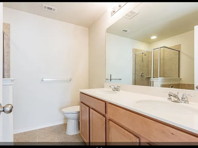 1704 Gold Mine Trl — Photo 3