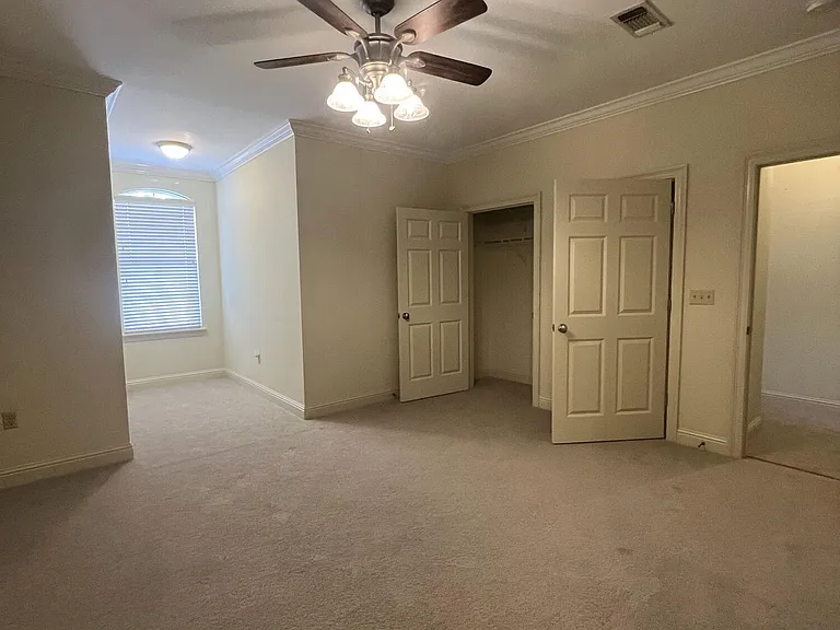 918 Jefferson Dr — Photo 15