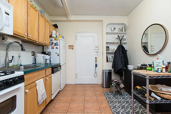 Rented by Emor Management Inc. | media 15