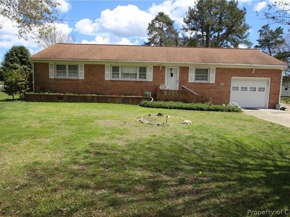 127 Southwind Dr, Mathews, VA 23109