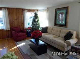 99 Hillside Ave S, New Hartford, NY 13413