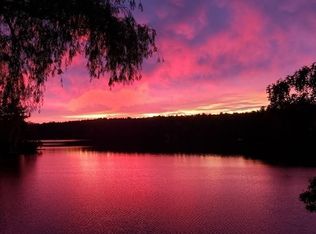 55 Wenuchas Trl, Groton, MA 01450