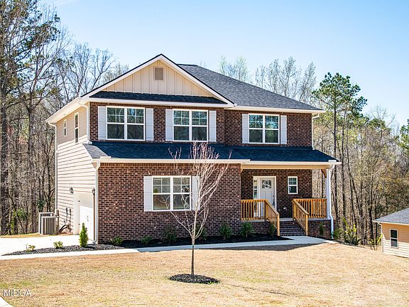 3rd image of 215 Carsons Walk Lot 25