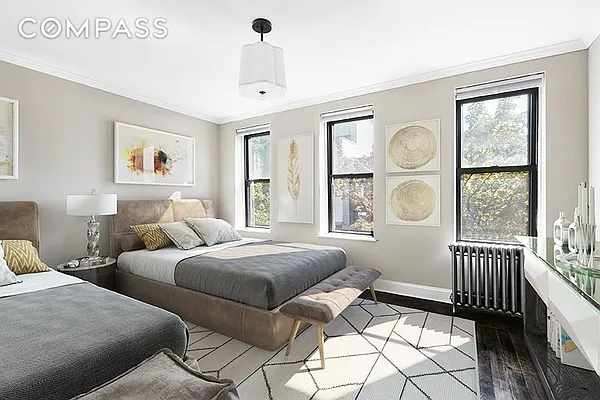 Rented by Compass | media 12