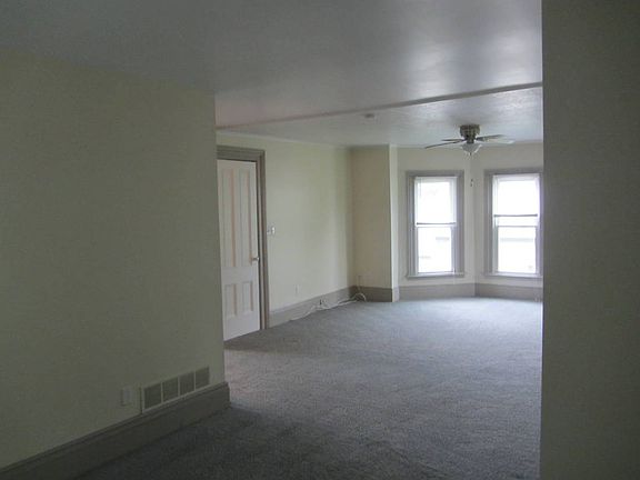 3rd image of 154 West Ave Unit A