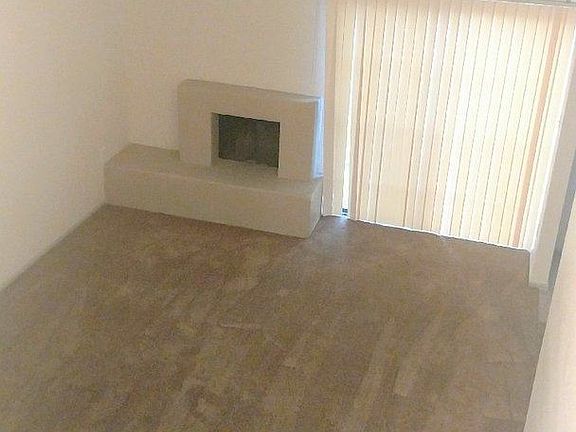3rd image of 2202 W Glenrosa Ave Unit 2