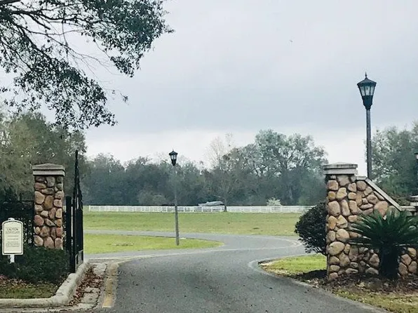 Katherine Way, Fanning Springs, FL 32693