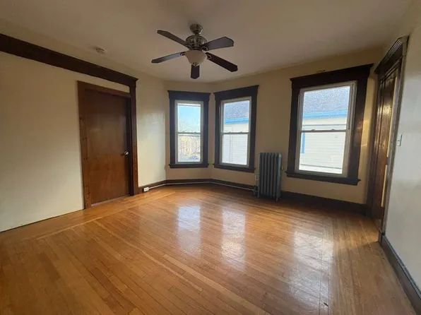 346 Norton St #B, New Haven, CT 06511